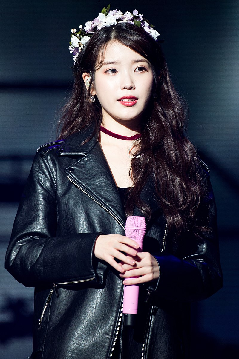 IU